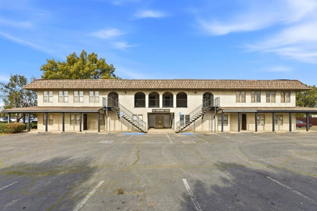 825 9th St, MARYSVILLE