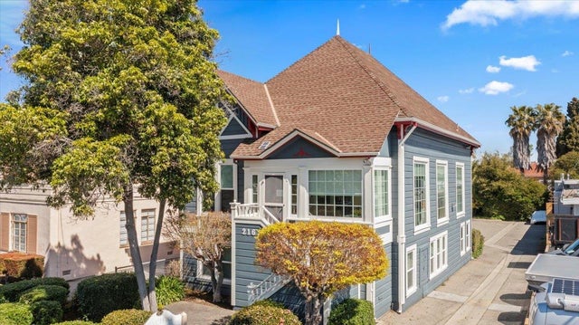 216 N San Mateo Dr, SAN MATEO