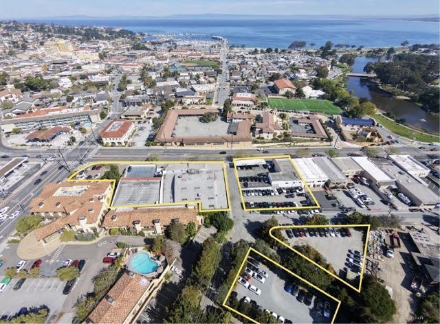 498 Fremont St, MONTEREY