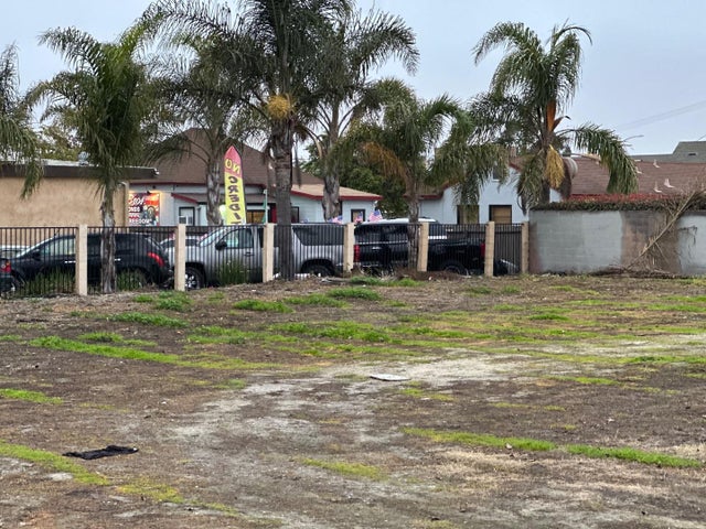 230 Martella St, SALINAS