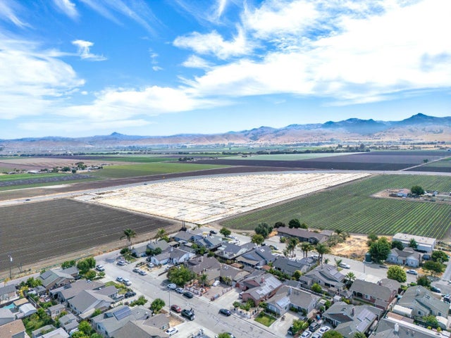 421 N Chappell Rd, HOLLISTER