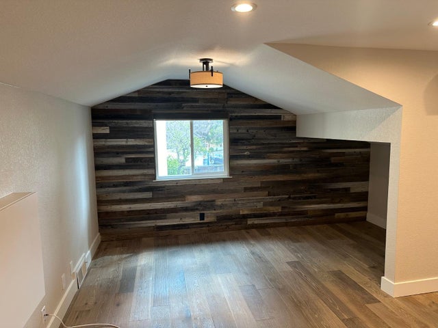 19 Park Rd B, BURLINGAME