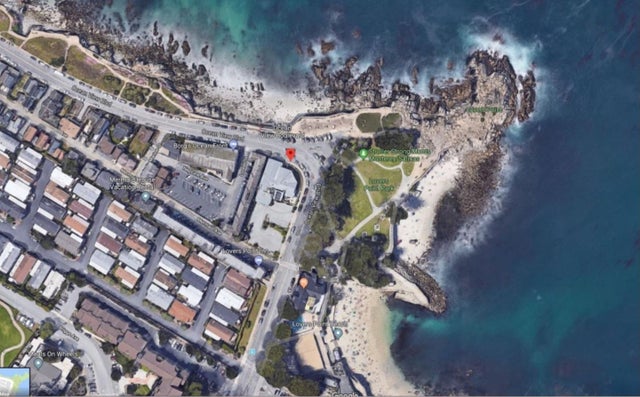 631 Ocean View Blvd D-e, PACIFIC GROVE