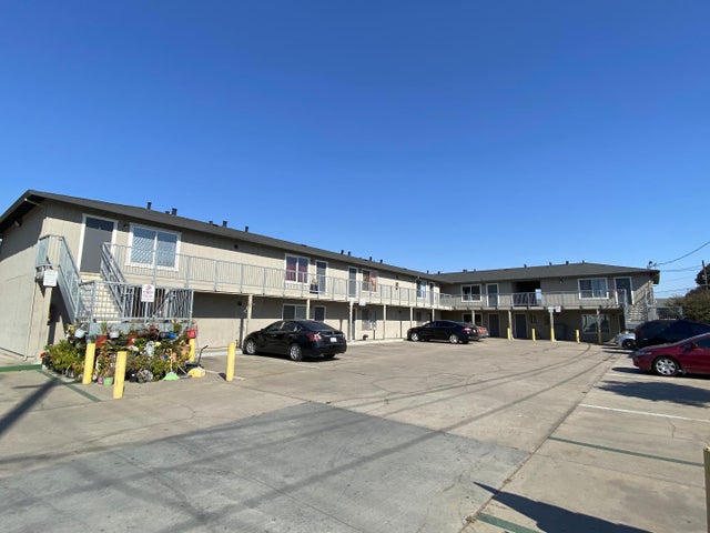 1155 E Laurel Dr, SALINAS