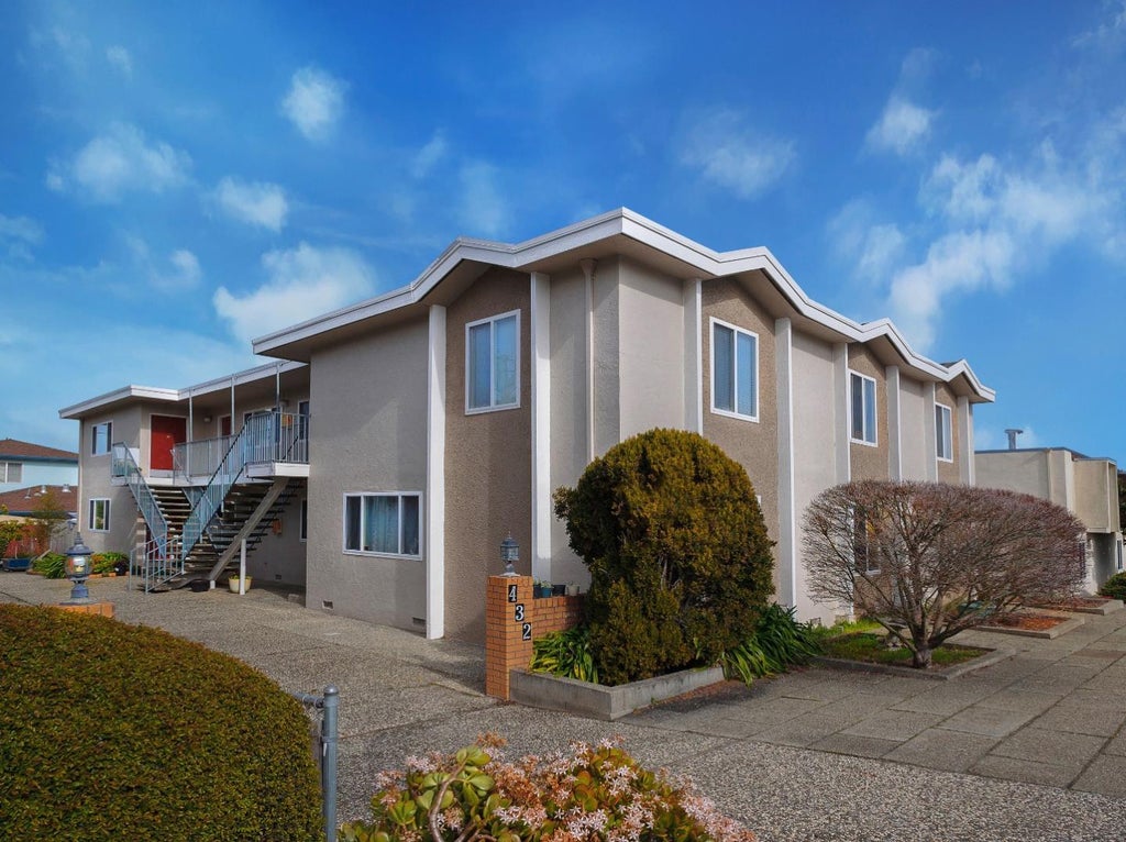 432 Richmond Dr, MILLBRAE