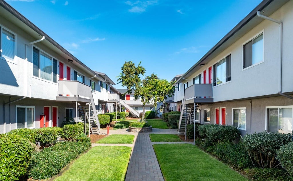 2777 Marina Blvd, SAN LEANDRO