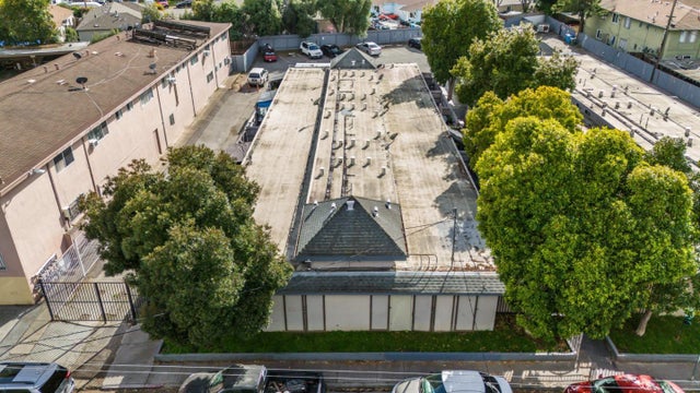 1836 W Bayshore Rd, EAST PALO ALTO