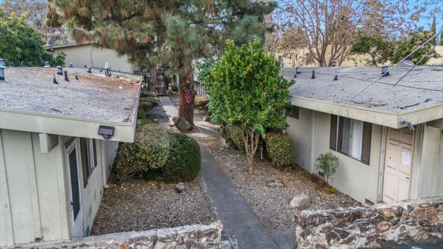 1837 Clarke Ave, EAST PALO ALTO