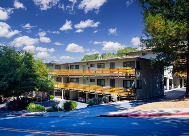 109 Professional Center Pkwy, SAN RAFAEL