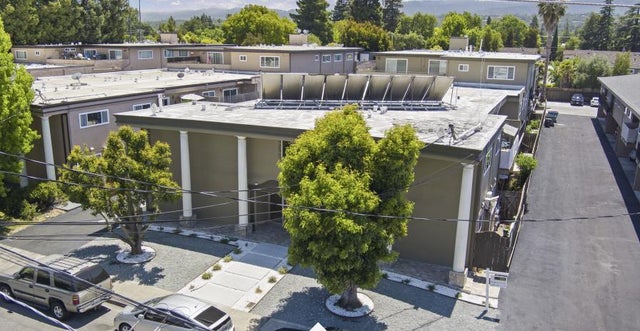 1442 Gordon St, REDWOOD CITY