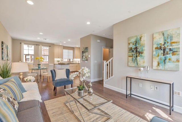 897 Tranquility Cir 12, LIVERMORE