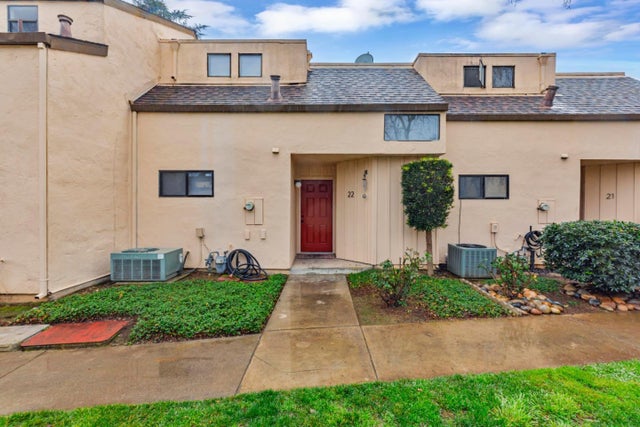 8170 Westwood Dr 22, GILROY