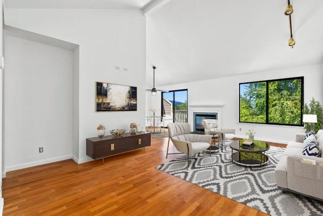 17 Carriage Ln, SCOTTS VALLEY