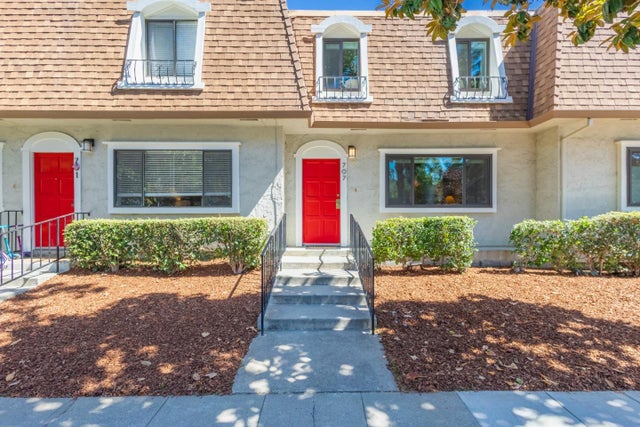 707 Webster St, Palo Alto