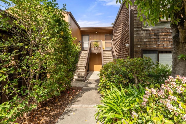 78 Pearce Mitchell Pl, STANFORD
