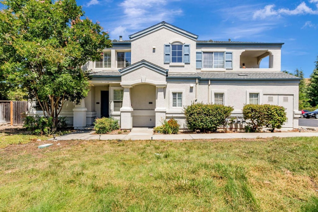 828 Monarch Ln, SAN JOSE