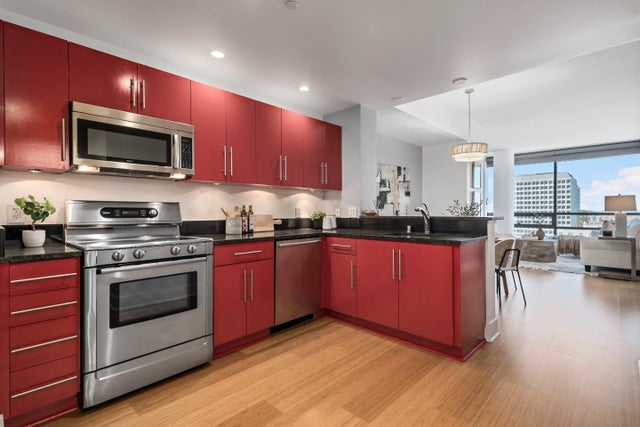 88 E San Fernando St 909, SAN JOSE