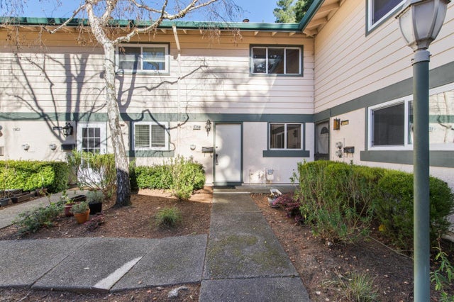 1358 Terra Nova Blvd, PACIFICA