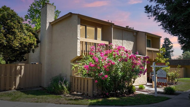 125 Connemara Way 98, Sunnyvale