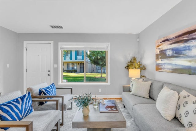 27459 Ponderosa Ct, HAYWARD