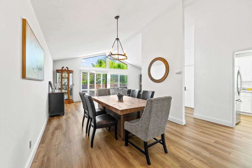 3850 Rio Rd 63, Carmel