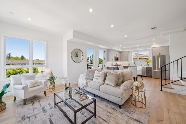 1433 Floribunda Ave 2, BURLINGAME