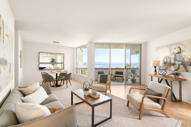 320 Vallejo Dr 40, MILLBRAE