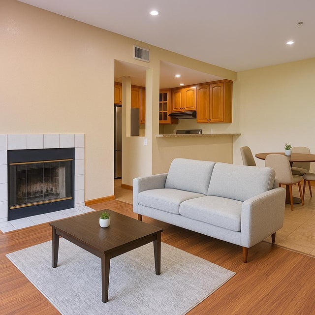 1256 Stanhope Ln 254, HAYWARD