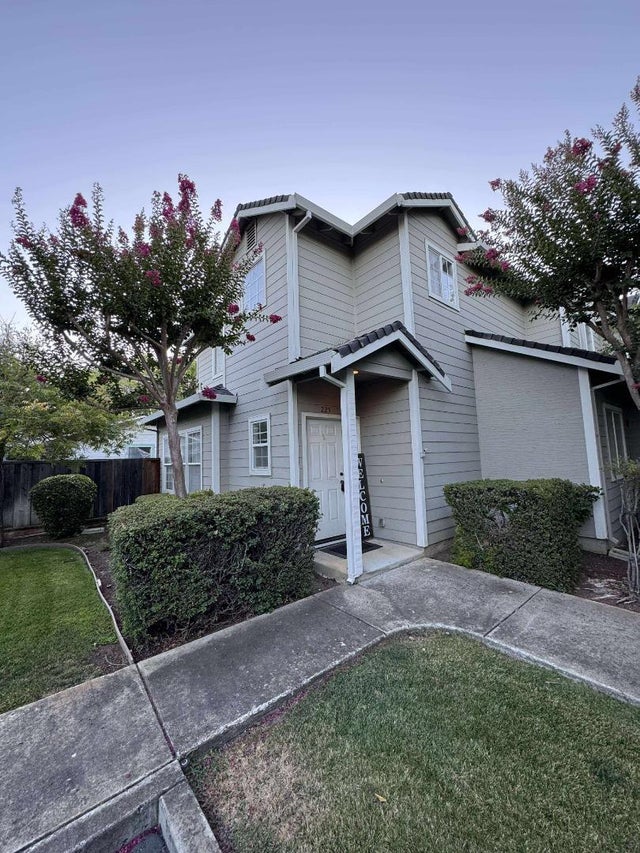 225 Spring Ave, MORGAN HILL