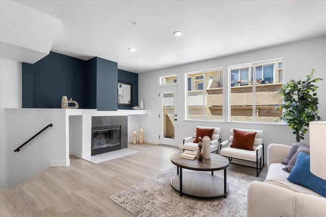 1690 Civic Center Dr 402, SANTA CLARA