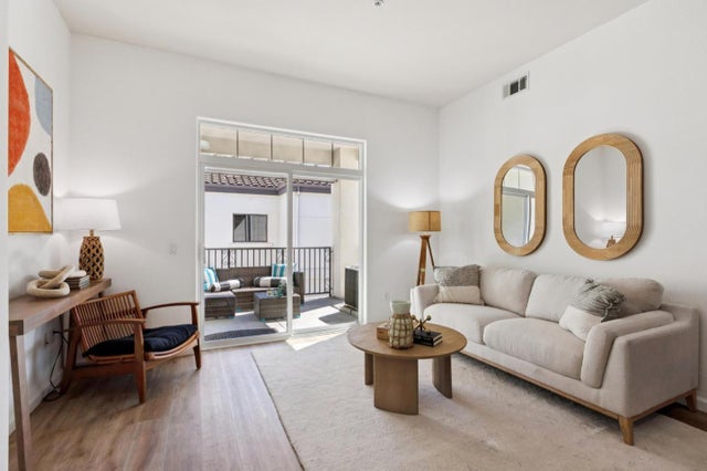 20128 Stevens Creek Boulevard 209, CUPERTINO