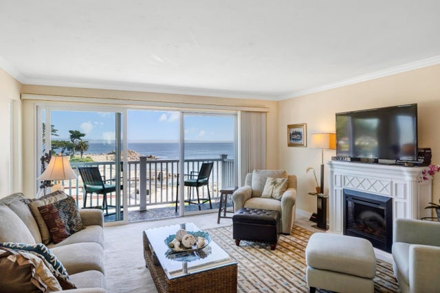 585 Ocean View Blvd 3, PACIFIC GROVE