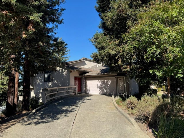 24020 Janssen Ct, HAYWARD