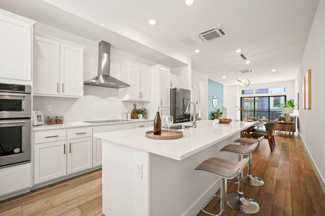 176 Waters Park Cir, SAN MATEO