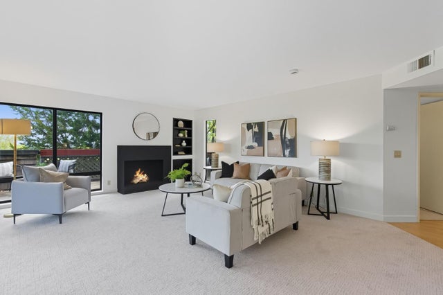 103 Peter Coutts Cir, STANFORD