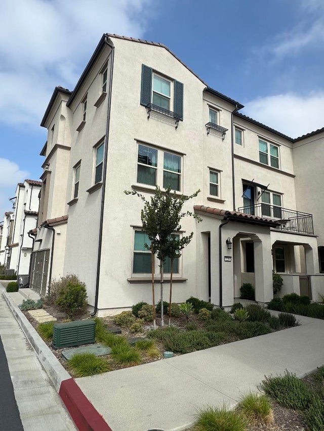 220 Babson Ct, CLAREMONT