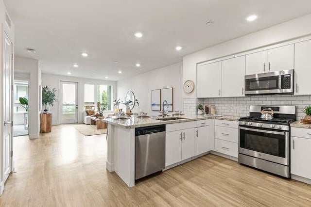 5925 Charlotte Dr 212, SAN JOSE