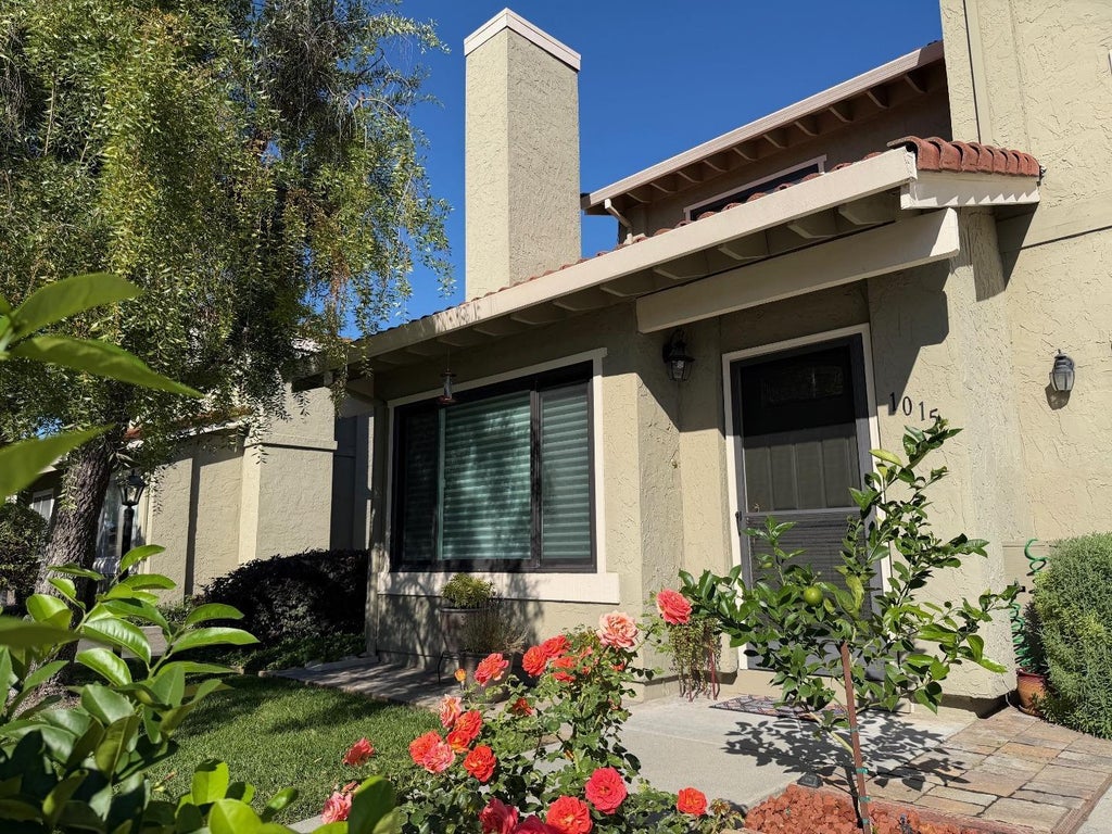 1015 Warburton Ave, SANTA CLARA