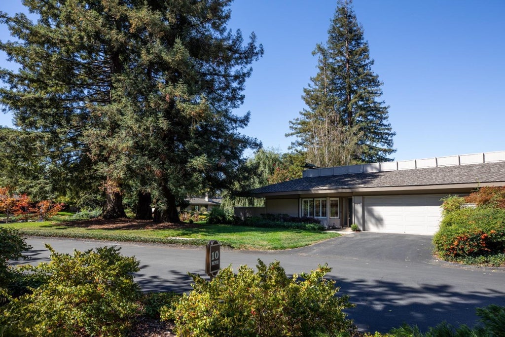 23 Bay Tree Ln, LOS ALTOS