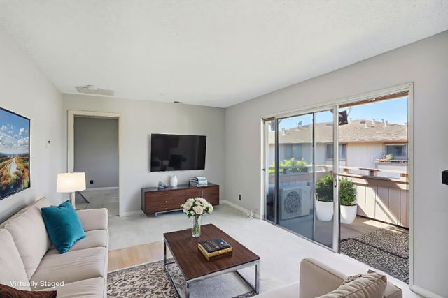 25163 Copa Del Oro Dr 202, HAYWARD