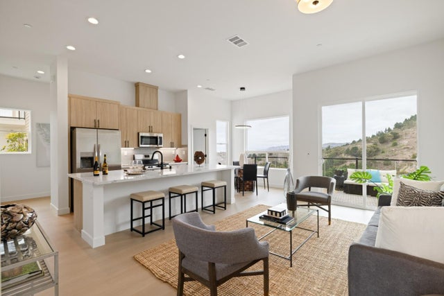 817 Fassler Ave, PACIFICA