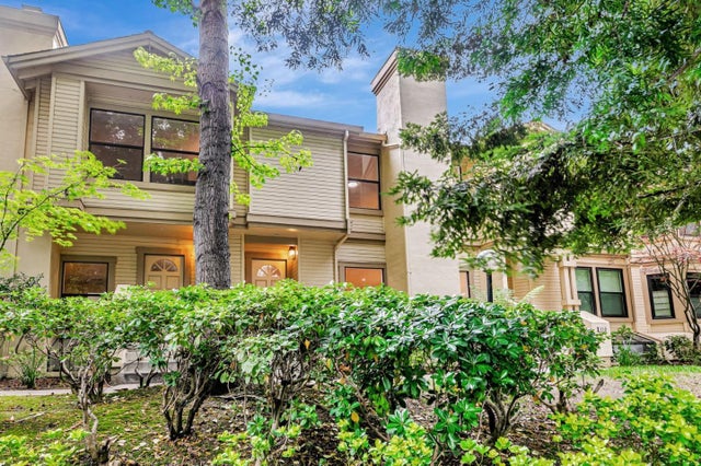 926 La Mesa Ter E, SUNNYVALE