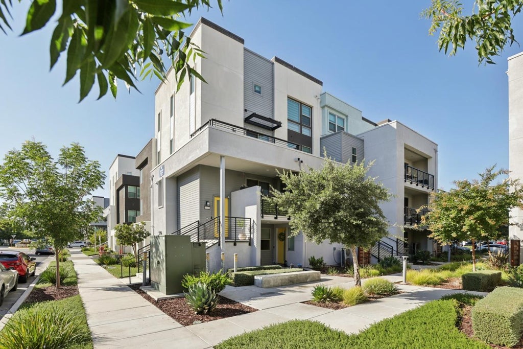 6806 Chroma Ct, SAN JOSE