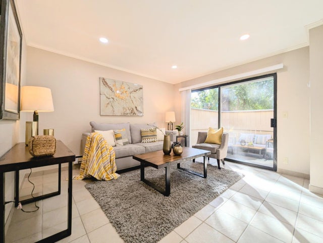 960 Kiely Blvd F, SANTA CLARA