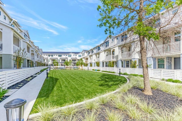 225 Oak Cir, WALNUT CREEK