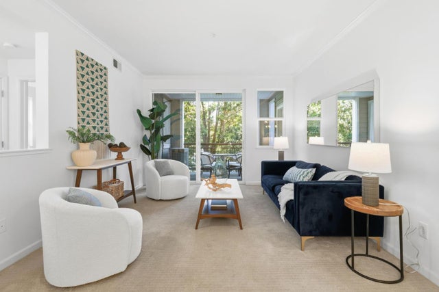 1982 W Bayshore Rd 121, EAST PALO ALTO