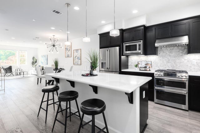 733 E Evelyn Ave, SUNNYVALE