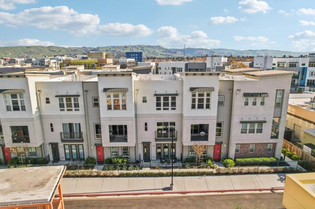 1781 Hazelnut Ln, MILPITAS