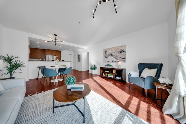 438 W Grand Ave 615, OAKLAND