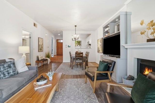 894 Oak Leaf Way, NAPA